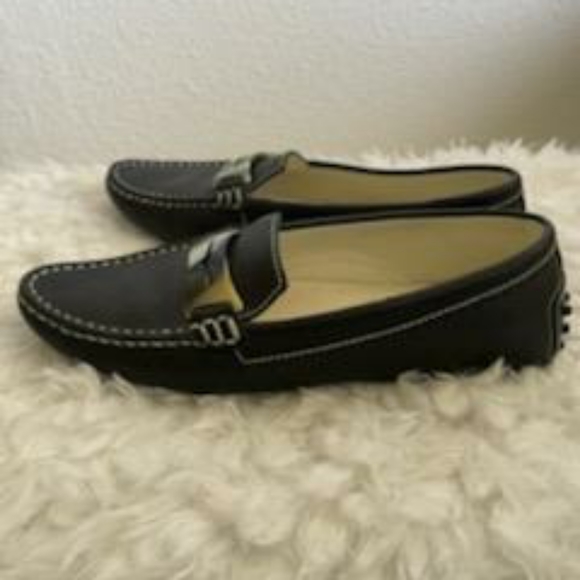 ❤️❤️❤️PRICE DROP❤️❤️❤️Tod's Black Driving Loafer - Picture 3 of 8
